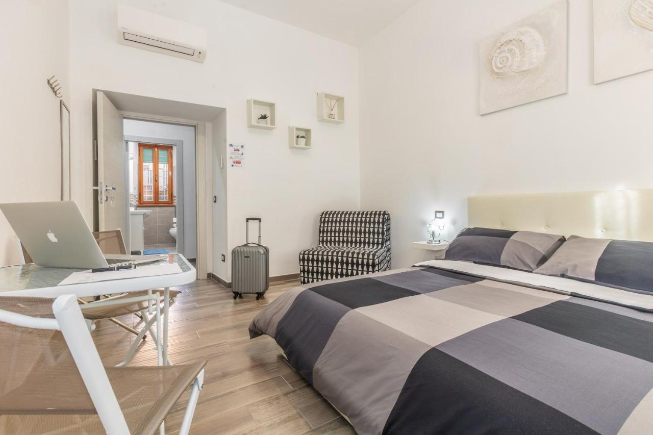 Scirocco Rooms Civitavecchia Buitenkant foto